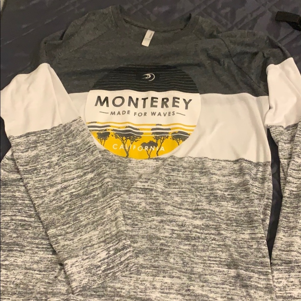 Mens Large Monterey long sleeve T. Blended colors